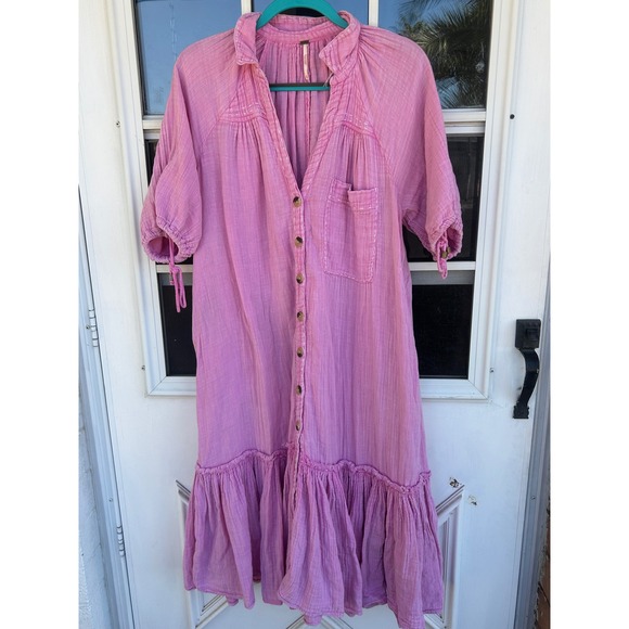 Free People Dresses & Skirts - Free People Pink Gauze Dress Short Sleeve Tiered Hem Small Oversized Boho